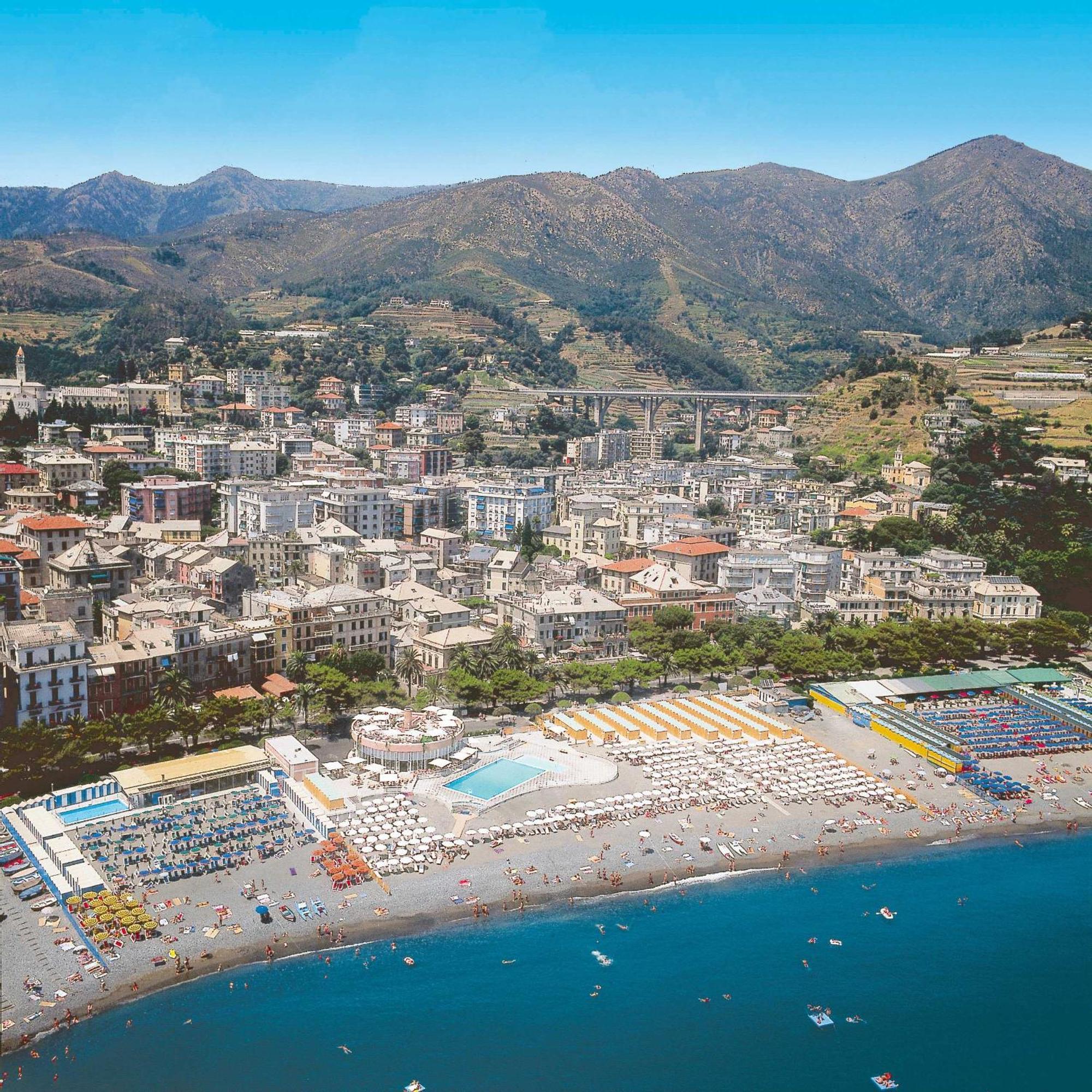 Hotel Ulivi Arenzano Exteriör bild