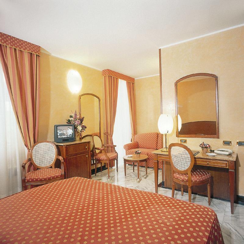 Hotel Ulivi Arenzano Exteriör bild